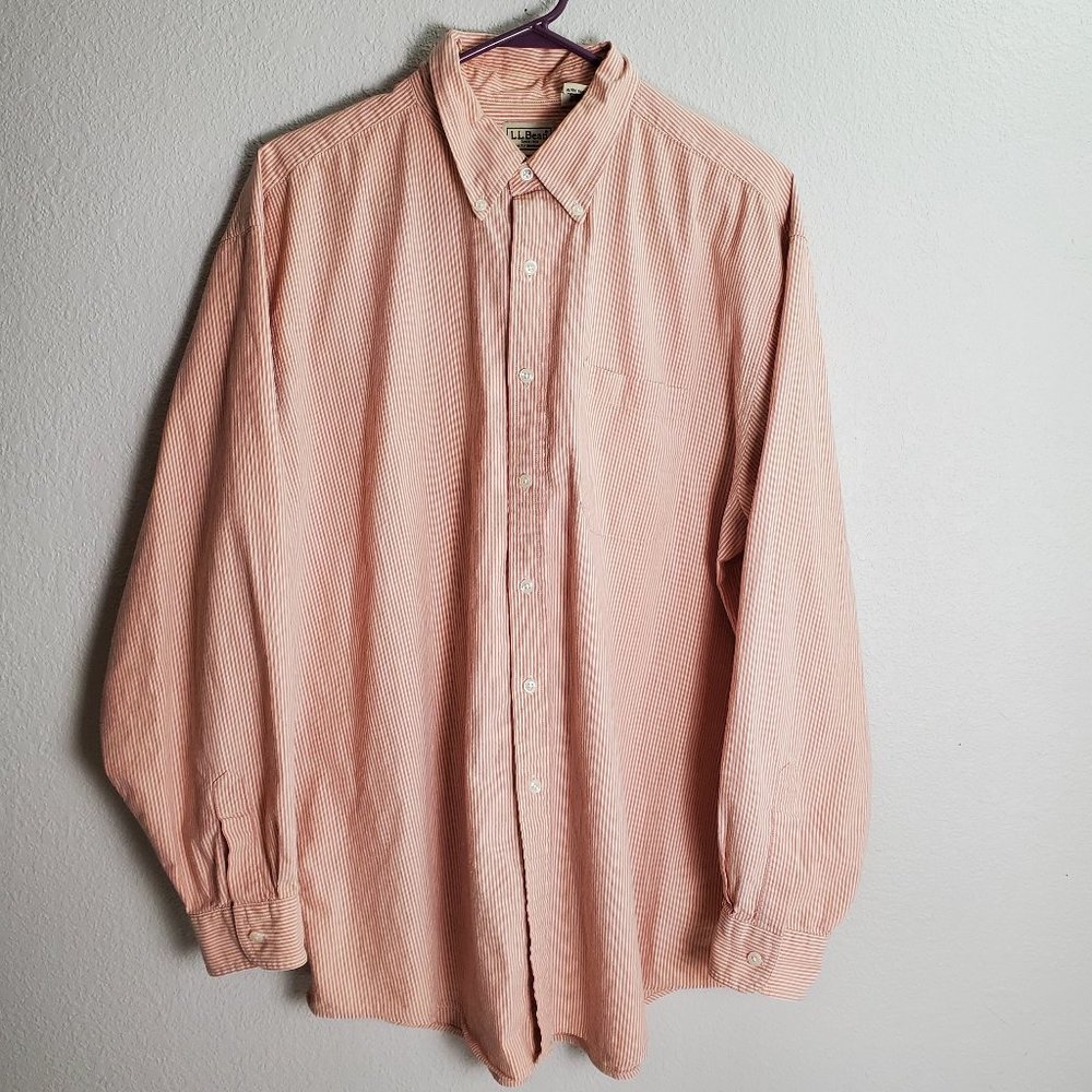 L.L. Bean Button Down Shirt Long Sleeve Pinstripe 100% Cotton Pink Mens Reg L